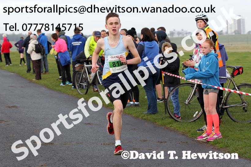 Under-15s Heaton Harriers Memorial Road Race. Photo: David T. Hewitson/Sports for All Pics